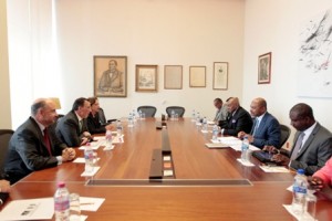 Abrahão Pio dos Santos Gourgel-José Antonio Meade Kuribreña Ministro de Economía de Angola-titular de la SRE