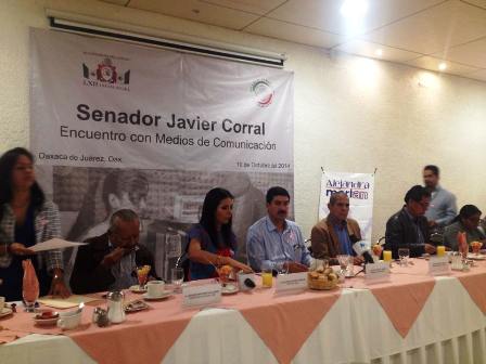Profundamente decepcionado del gobierno de Gabino Cué: senador Javier Corral