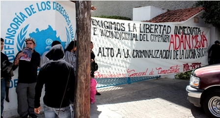 Indaga Defensoría hostigamiento a líder de comerciantes interno en penal de Ixcotel, Oaxaca