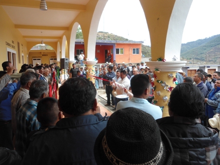 Tras cinco años cerrado, despacha autoridad de Coicoyán de las Flores en el palacio municipal