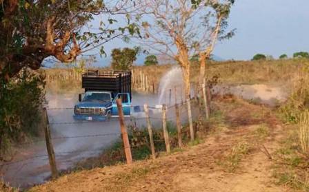 Controla Pemex derrame de gasolina provocado por toma clandestina en Guichicovi, Oaxaca
