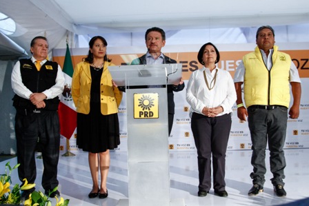 Michoacanos han decidido que el PRD gobierne los próximos 6 años, encuesta de salida: Navarrete Ruiz