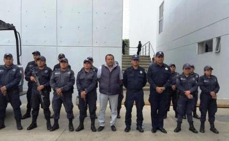 Entregan armamento a 12 fuerzas municipales de seguridad pública de Oaxaca