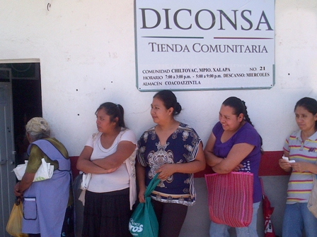 Cumple tienda comunitaria Diconsa 32 años de abastecer a población de Chiltoyac, Veracruz