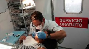 La Unidad Médica Móvil de Pemex presta servicios gratuitos por las comunidades del Istmo de Tehuantepec