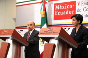 Celebran Mexico y Ecuador