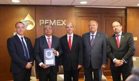 Recibe Pemex Exploración y Producción