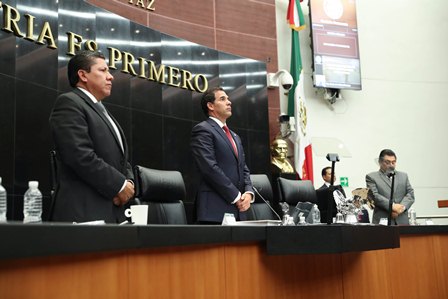 Convocan a titular de SCT y gobernador de Morelos