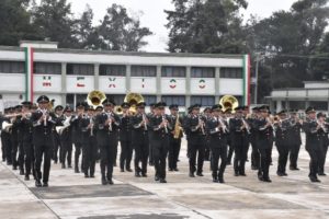 La Banda de Música la integran 50 militares -42 hombres y ocho mujeres-.