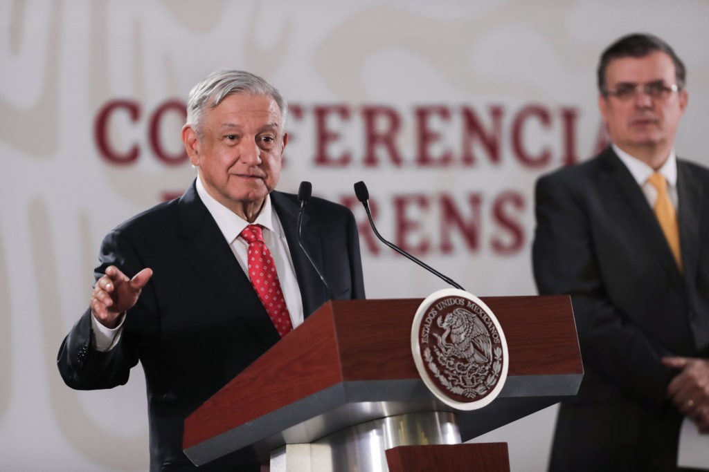 México demostrará que se puede atender migración con humanismo; de la venta del avión presidencial se obtendrán recursos