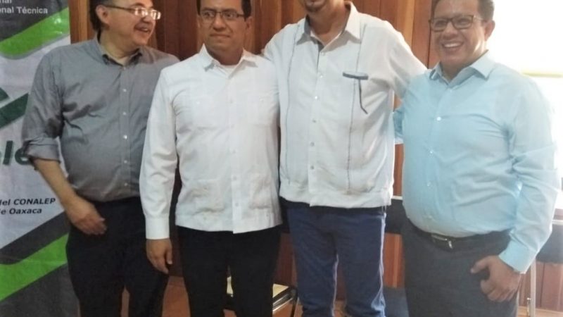 Sindicalistas dan bienvenida a nuevo directivo del Conalep en Oaxaca