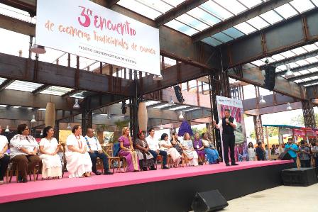 Gastronomía oaxaqueña, grandeza de la cultura ancestral de la entidad: Alejandro Murat