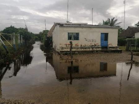 Ante efectos de fuertes lluvias se suspenden clases en municipios del Istmo: IEEPO