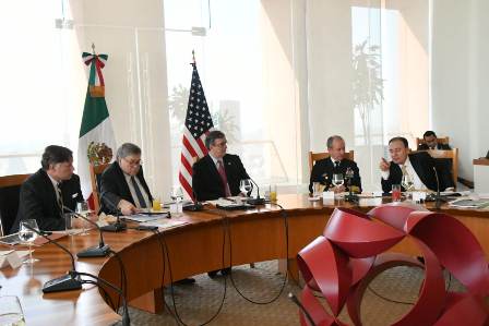 Avanza colaboración México-Estados Unidos en materia de seguridad