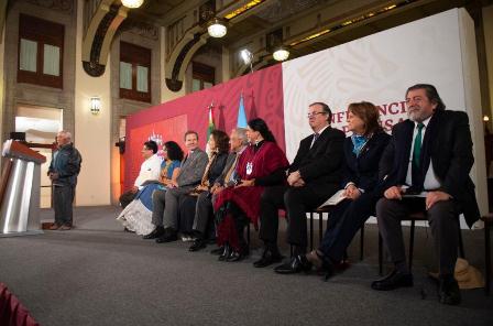 Encabezan México y Unesco “Construyendo un Decenio de Acciones para las Lenguas Indígenas”