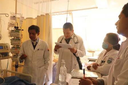 Ante riesgo por Covid-19, Médicos Internos de Pregrado se retirarán paulatinamente de hospitales: UABJO