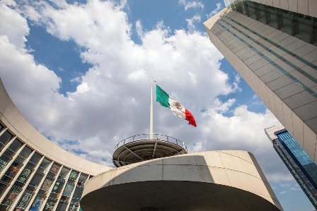 Pide Senado garantizar funcionamiento de guarderías del IMSS durante Emergencia Sanitaria