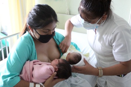 Lactancia materna, primera vacuna al bebé que brinda múltiples beneficios a binomio madre-hijo