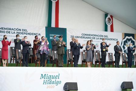Por su actitud heroica ante la pandemia, entregó Gobierno de México condecoraciones
