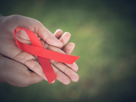 Demandan reforzar acciones para prevenir VIH/SIDA