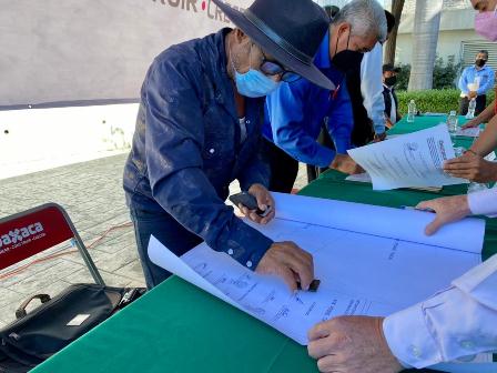 San Pedro Taviche y San Jerónimo Taviche ponen fin a 80 años de conflicto