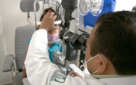 Especialistas del IMSS-Chiapas devuelven la vista a menor que sufrió desprendimiento de córnea