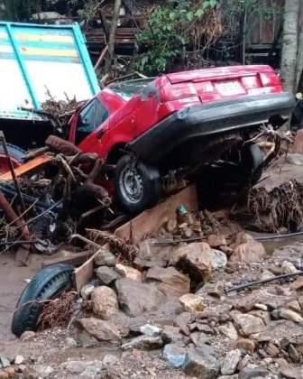 Daños por desbordamiento de arroyos