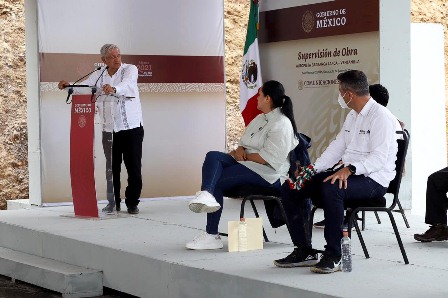 Autopista de Oaxaca a la Costa se entregará en julio de 2022