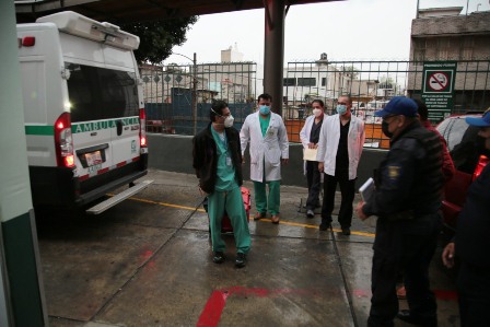 Trasplantan especialistas del IMSS hígado a joven paciente de 28 años en La Raza