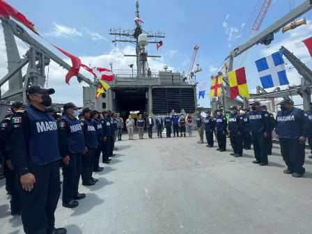 Arriban buques de la Semar a Haití con ayuda humanitaria y apoyo médico del Gobierno de México