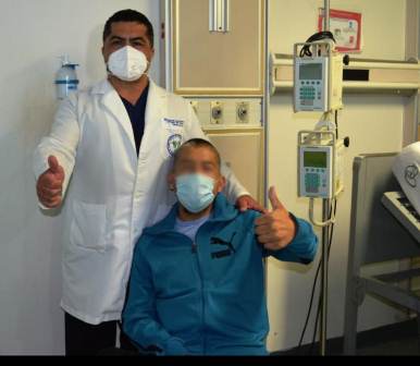 Tras cuatro años de tratamiento, Daniel recibió trasplante de riñón en el IMSS Baja California