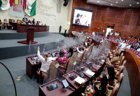 Apercibe Congreso a gobernador de Oaxaca por usar recursos públicos durante veda electoral
