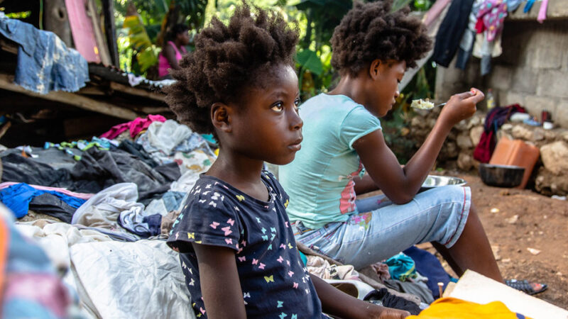 Migrantes de Haití, Colombia, España… noticias del jueves 30 de septiembre 2021