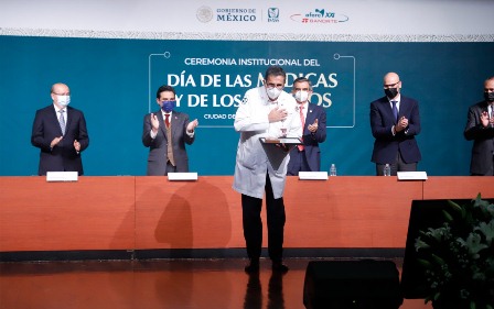 Recibe médico del IMSS Premio Nacional de Investigación en Cirugía Oncológica