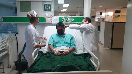 Extraen médicos del IMSS-Guerrero tumor cerebeloso a hombre de 35 años; Recupera salud y calidad de vida