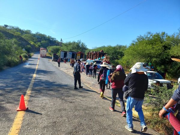 Operativo vial da seguridad a peregrinos que acuden a Juquila Oaxaca, a venerar a la Virgen de la Concepción