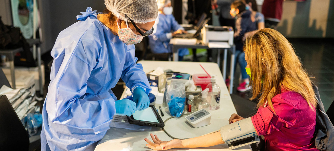 La OMS desaconseja uso de plasma de pacientes convalecientes para tratar la COVID-19