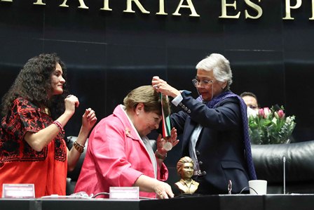 Galardona Senado a Elsa Cross con el Premio al Mérito Literario “Rosario Castellanos”