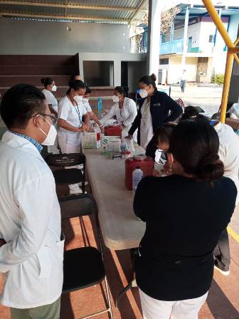 Activan en Oaxaca puntos de vacunación contra Covid-19 en Unidades Médicas
