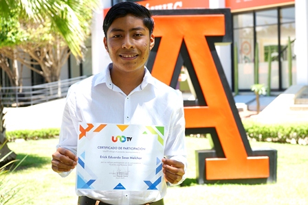 Gana estudiante de Comunicación de la Anáhuac Oaxaca convocatoria de UNOTV