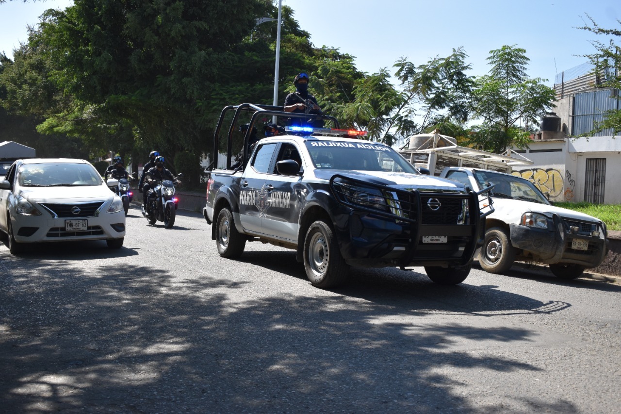 20 automóviles robados recuperados, 29 personas detenidas y 99 migrantes indocumentados entregados al INM, en una semana por la SSPO
