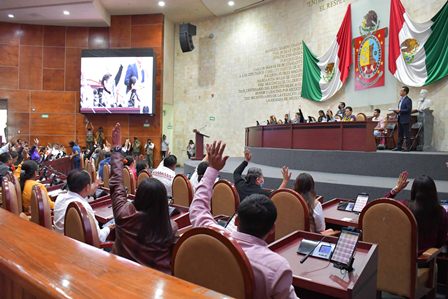 Por falta de información, 65 Legislatura rechaza avance de la Cuenta Pública de municipios de Oaxaca