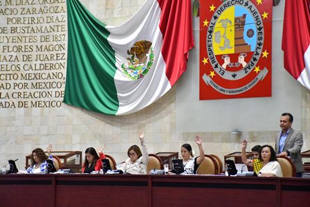 Aprueba Congreso de Oaxaca reemplazo de los regidores en Texcatitlán y Tequisistlán