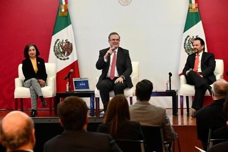 “México ante el desafío global de la Inteligencia Artificial”