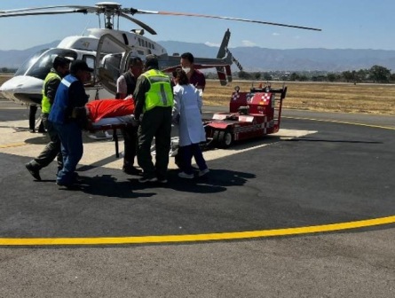 Realizan traslados aéreos de alta prioridad de tres pacientes de Tuxtepec, Pochutla y Tlaxiaco