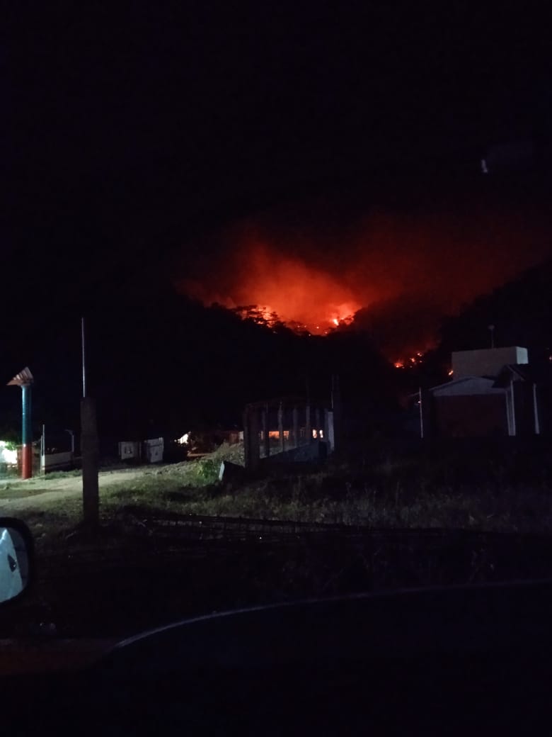 Incendio amenaza al poblado de San Antonio de San Miguel Chimalapa Oaxaca  