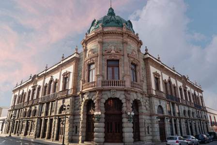 Aprueban como recinto oficial para Sesión Solemne de Cabildo el Teatro “Macedonio Alcalá”