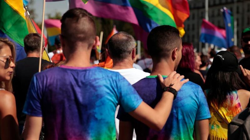Salud pública y derechos humanos van unidos: ONUSIDA demanda despenalizar la homosexualidad en el mundo