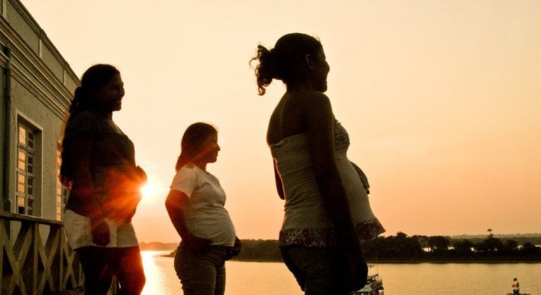 Cada año mueren más de 4,5 millones madres y bebés durante el embarazo o el parto