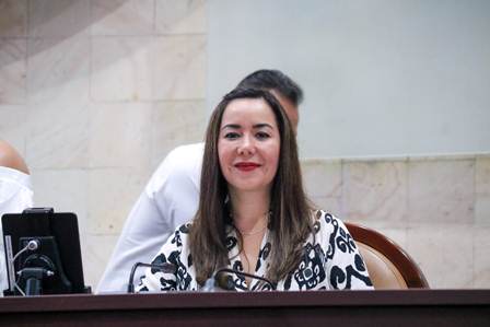 Aumento de penas por maltrato animal en Oaxaca: propone diputada Reyes Soto